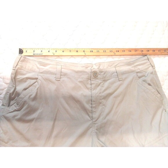 Men's Under Armour Heat Gear Khaki Loose Shorts Size 40 - Picture 9 of 10